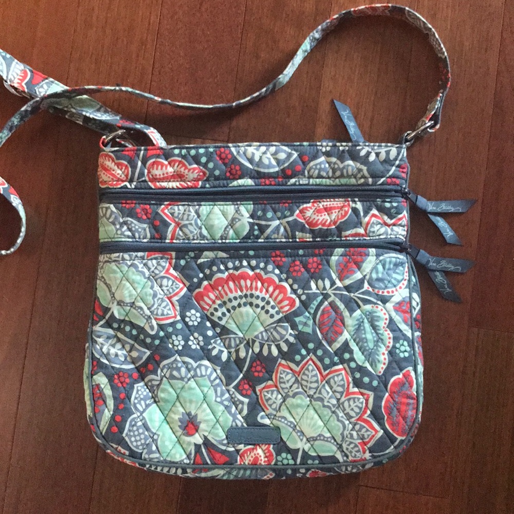 Vera Bradley cross body with wallet
